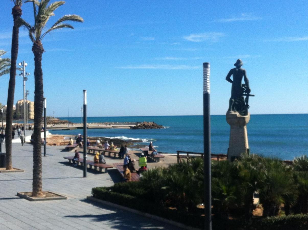 Homely Apartments Casa Mari Loli Torrevieja Ngoại thất bức ảnh