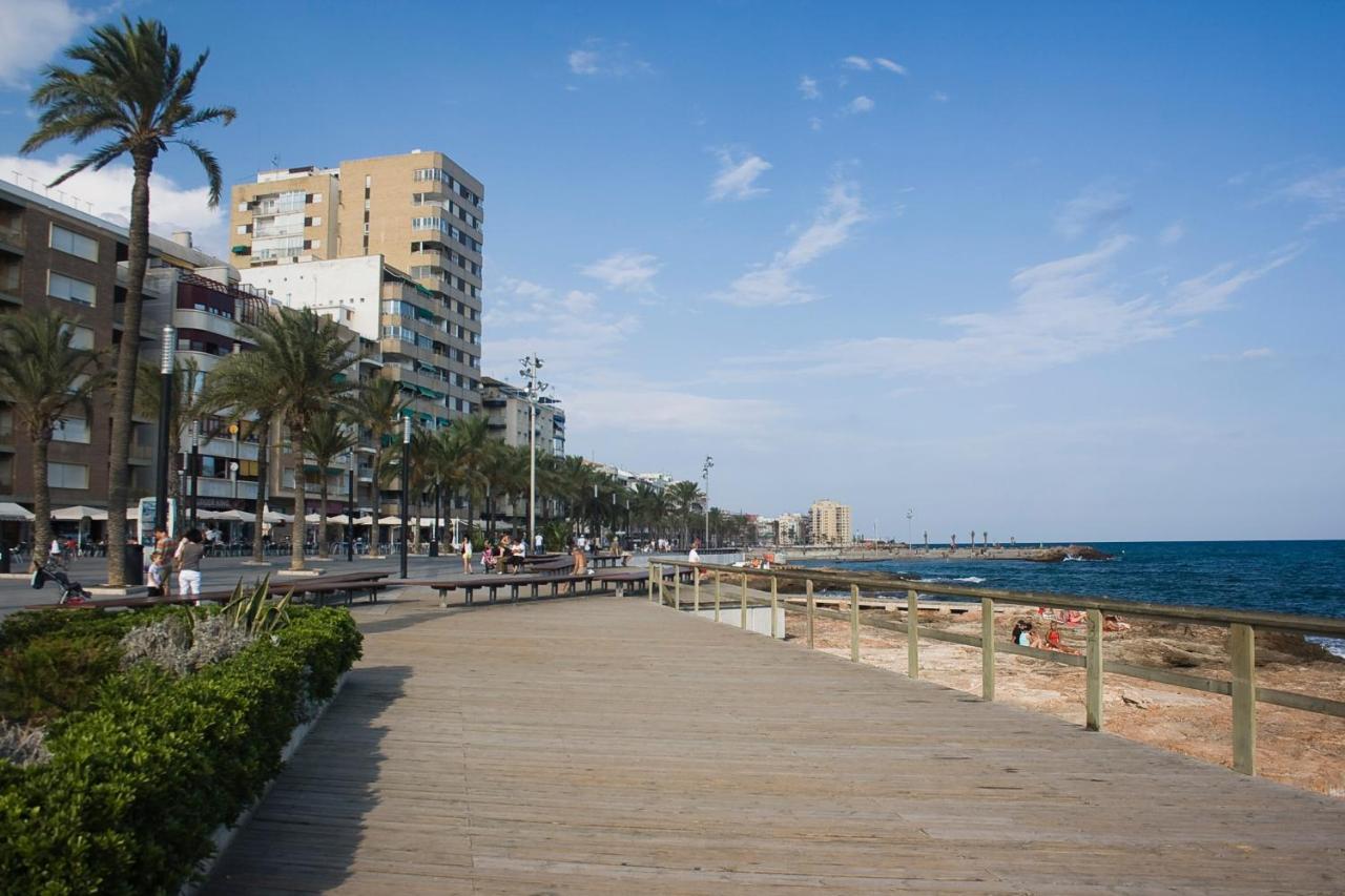 Homely Apartments Casa Mari Loli Torrevieja Ngoại thất bức ảnh