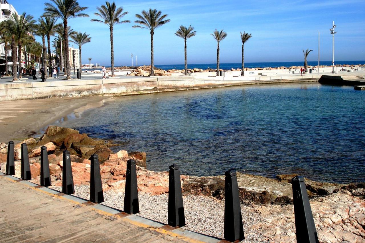 Homely Apartments Casa Mari Loli Torrevieja Ngoại thất bức ảnh
