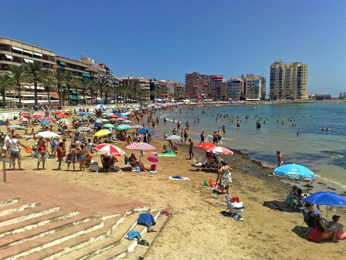 Homely Apartments Casa Mari Loli Torrevieja Ngoại thất bức ảnh